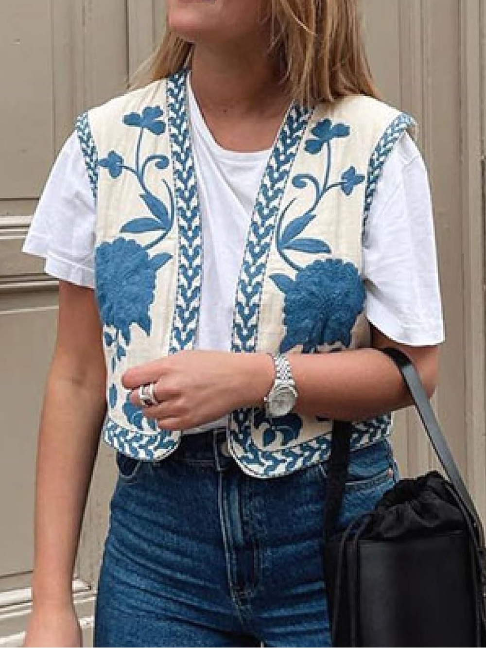 Embroidered Blue Floral Cropped Vest Like New Size Medium